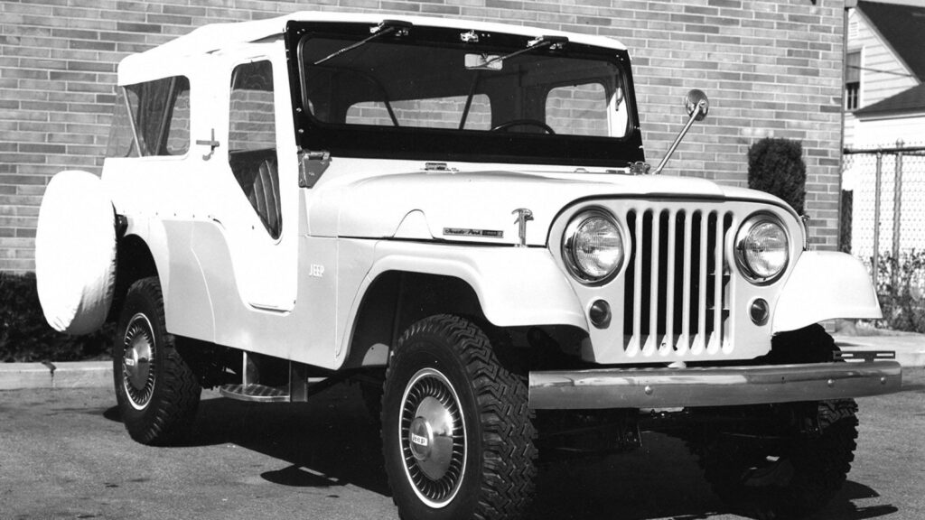 Jeep CJ5 VS CJ7 Historical Background