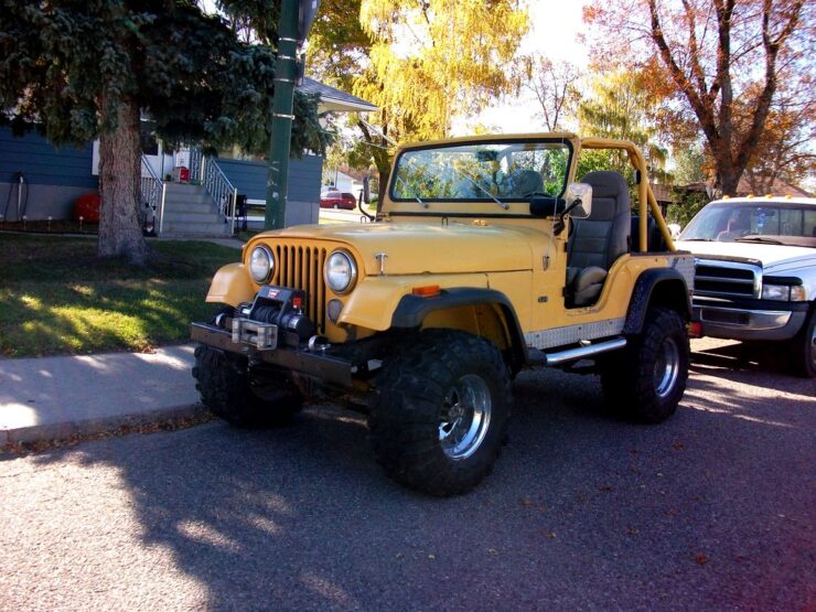 CJ5 VS CJ7