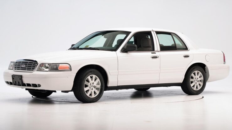 Ford Crown Victoria