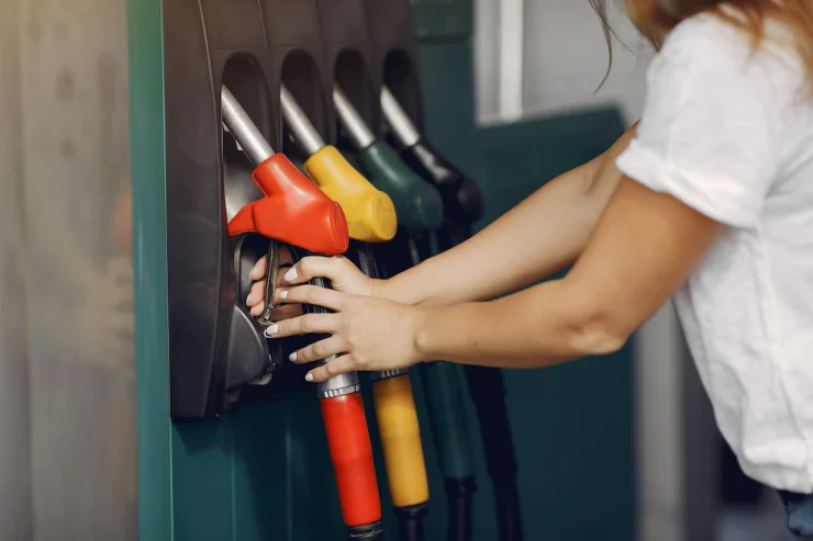 How to Reduce Driving Emissions 1 Use Better Fuel