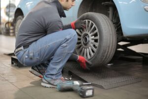 1Car Repairs You Should Not Do Yourself