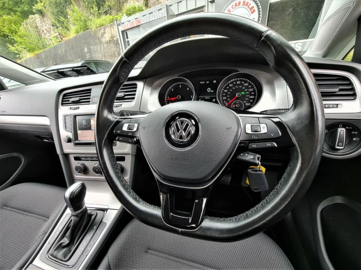 Ahead Of The Curve: A Closer Look at Volkswagen's Commitment to Safety 1 Historical Overview of Volkswagens Approach to Car Safety